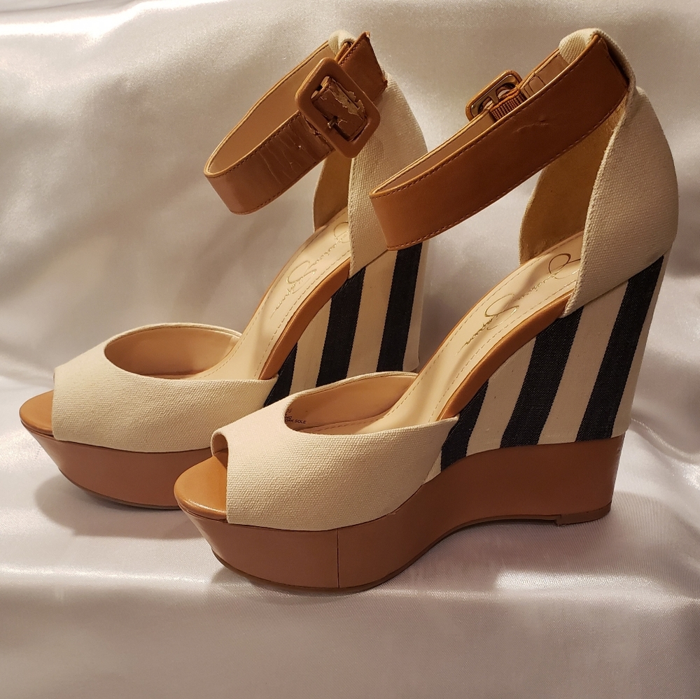 Women's Peep toe platform shoes